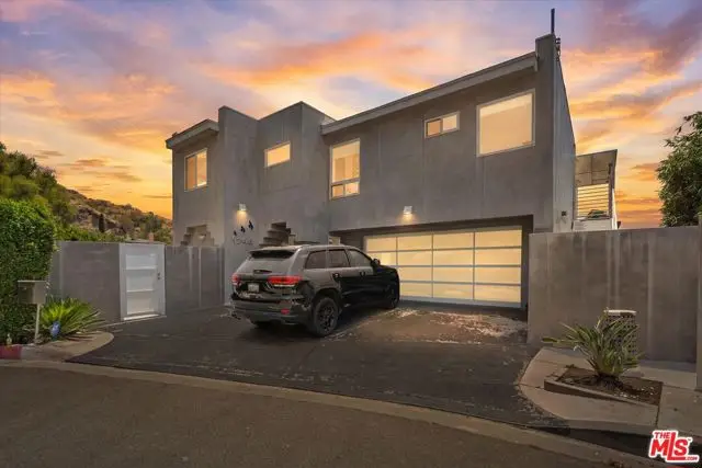 1745 Viewmont Drive, West Hollywood, CA 90069 - #3