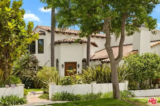 402 11th Street, Santa Monica, CA 90402 - #1