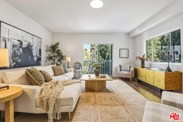 2525 Ivanhoe Drive, Los Angeles, CA 90039 - #1