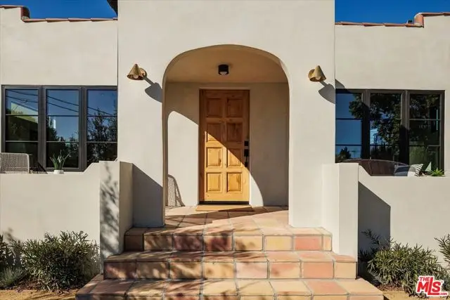 3169 Garden Avenue, Los Angeles, CA 90039 - #2