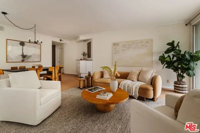 1161 Amherst Avenue #204, Los Angeles, CA 90049 - #3