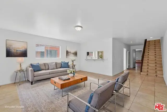 913 E 92nd Street, Los Angeles, CA 90002 - #3