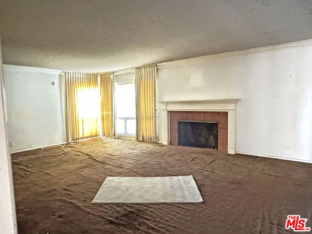 4192 Don Luis Drive, Los Angeles, CA 90008 - #3