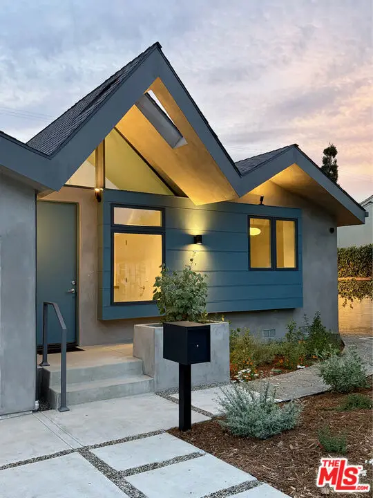 11929 Bray Street, Culver City, CA 90230