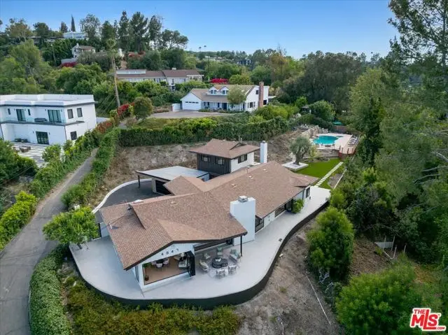 4847 Brewster Drive, Tarzana, CA 91356 - #3