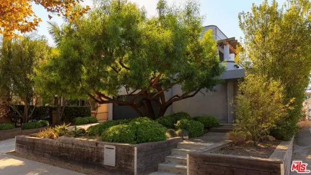 507 N Lucerne Boulevard, Los Angeles, CA 90004 - #1