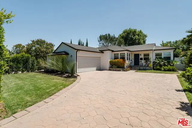 6200 Topeka Drive, Reseda, CA 91335 - #2