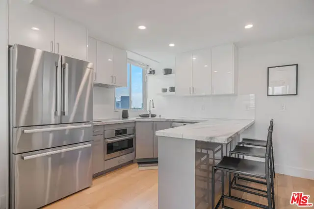 10501 Wilshire Boulevard #1012, Los Angeles, CA 90024 - #3