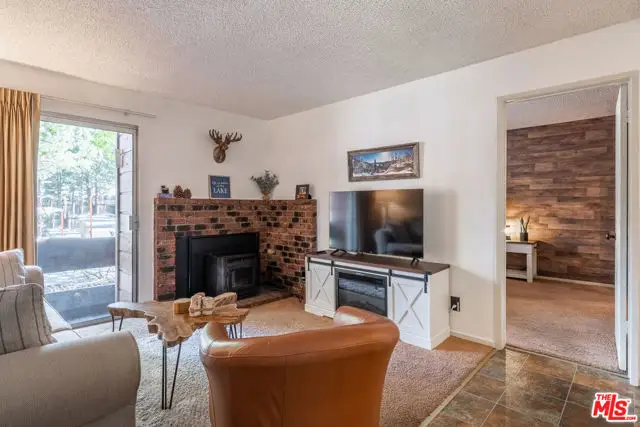 2499 Sierra Nevada Road #R2, Mammoth Lakes, CA 93546 - #2