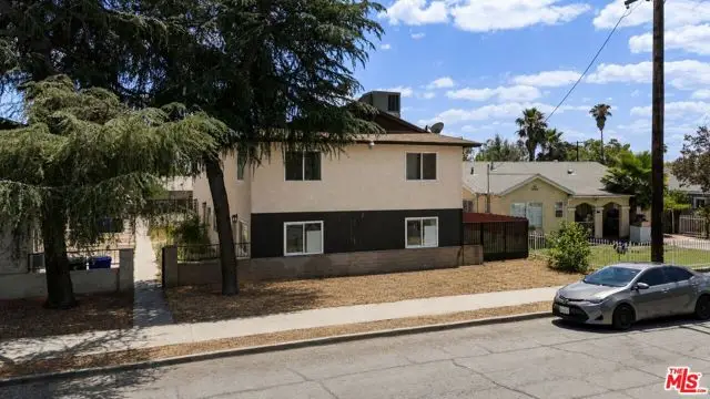 221 E 19th Street, San Bernardino, CA 92404 - #2