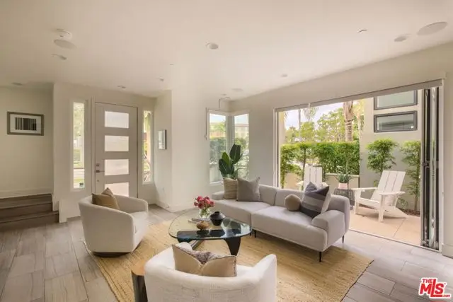 12821 N Seaglass Circle, Los Angeles, CA 90094 - #3