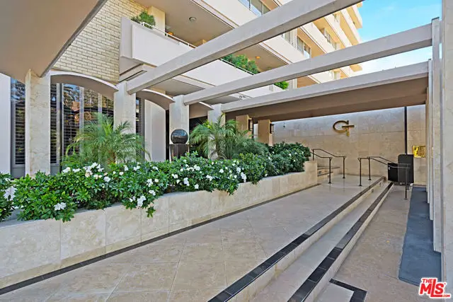 1333 S Beverly Glen #302, Los Angeles, CA 90024 - #2
