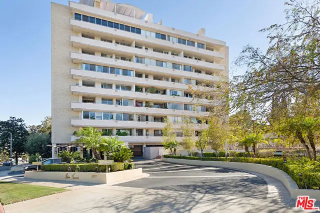 1333 S Beverly Glen #302, Los Angeles, CA 90024 - #3