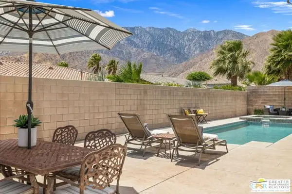 827 Alta, Palm Springs, CA 92262