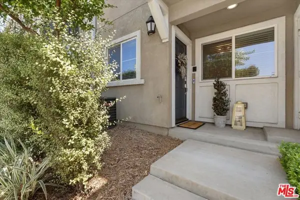 14860 Nordhoff Street, Panorama City (los Angeles), CA 91402