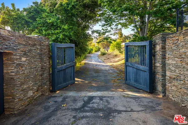 29829 Harvester Road, Malibu, CA 90265