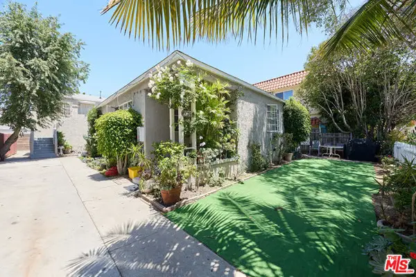 12029 Washington Place, Los Angeles, CA 90066