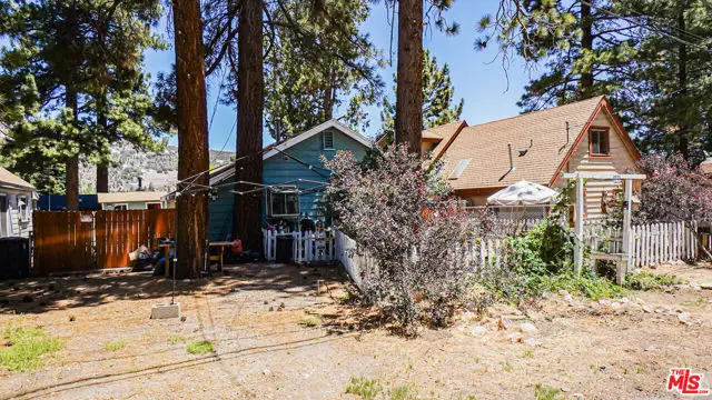 813 E Mountain View Boulevard, Big Bear City, CA 92314 - #2