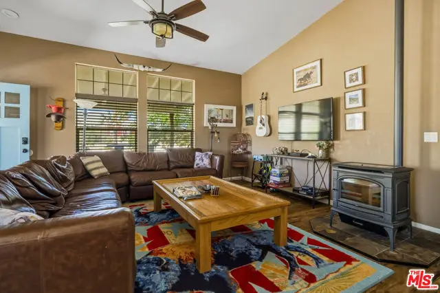 55626 Pipes Canyon Road, Yucca Valley, CA 92284 - #2