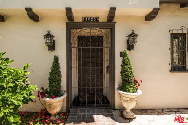 4026 Woking Way, Los Angeles, CA 90027 - #3