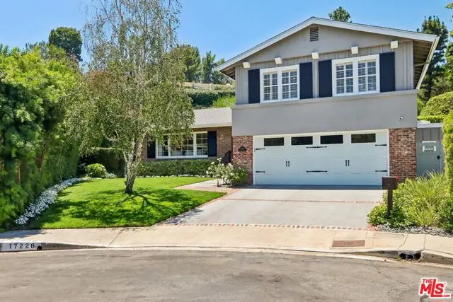 17228 Benner Place, Encino, CA 91316 - #3