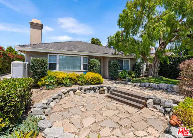 174 Flower Street, Costa Mesa, CA 92627 - #2