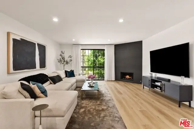 10620 Eastborne Avenue #102, Los Angeles, CA 90024 - #2