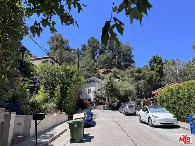 2312 N Bushrod Lane, Los Angeles, CA 90077 - #2