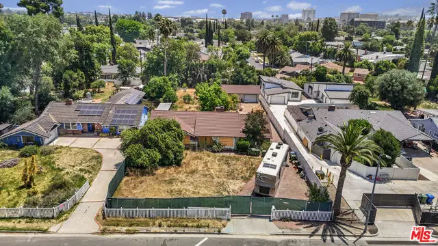 6540 Shoup Avenue, Canoga Park, CA 91307 - #3