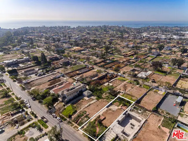 1041 Chautauqua Boulevard, Pacific Palisades, CA 90272 - #1