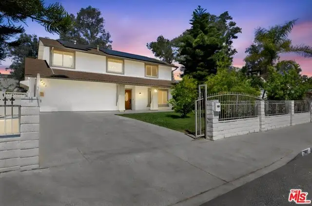 7901 Babcock Avenue, North Hollywood, CA 91605 - #2