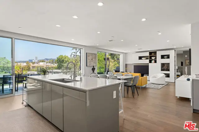 728 N Sweetzer Avenue #403, West Hollywood, CA 90069 - #2