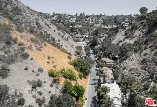 2133 Outpost Drive, Los Angeles, CA 90036