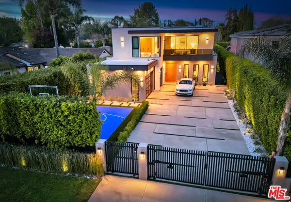 15743 Hesby Street, Encino (los Angeles), CA 91436
