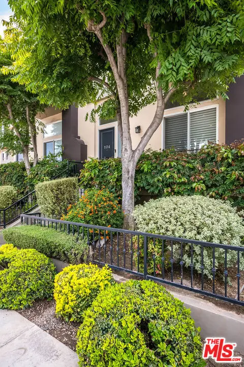 4435 Colfax Avenue #104, North Hollywood, CA 91602 - #3