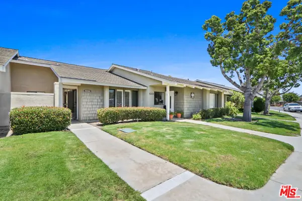 8645 Butte Circle #602B, Huntington Beach, CA 92646
