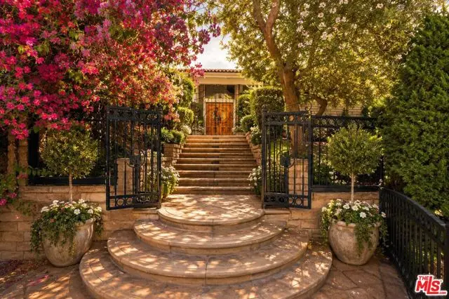 3160 Sepulveda Boulevard, Sherman Oaks, CA 91403 - #1