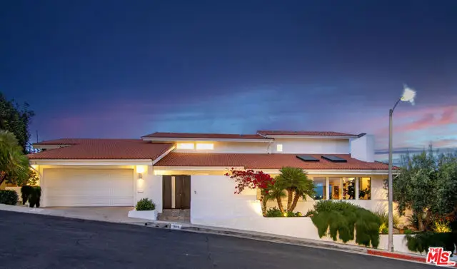 1904 N Crescent Heights Boulevard, Los Angeles, CA 90069 - #3