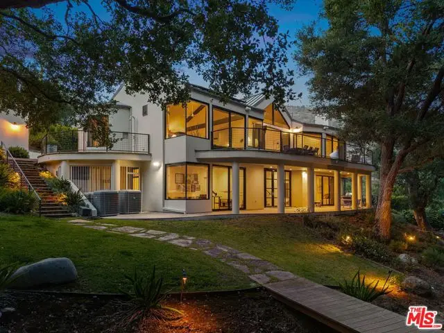 28222 Via Acero Street, Malibu, CA 90265 - #2