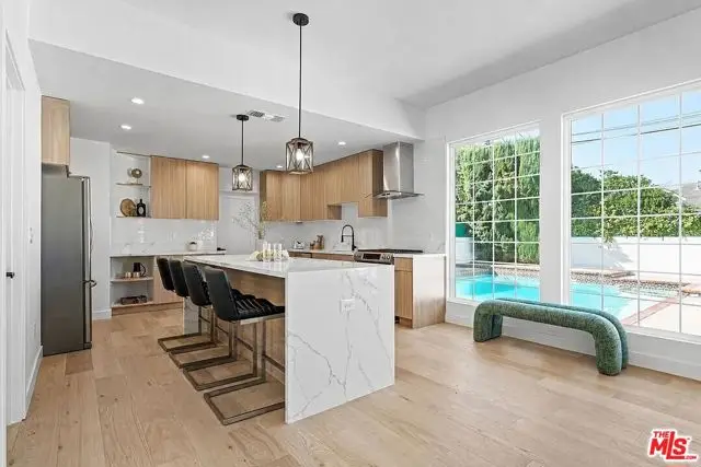 4955 Woodman Avenue, Sherman Oaks, CA 91423 - #3