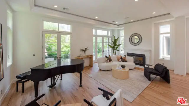 138 Voyage Mall, Marina Del Rey, CA 90292 - #2