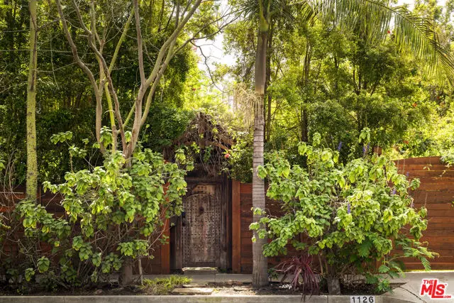 1126 Indiana Avenue, Venice, CA 90291 - #2