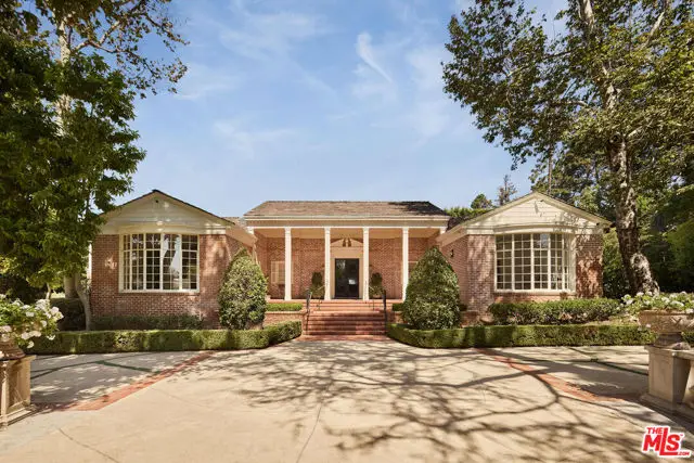 1001 N Crescent Drive, Beverly Hills, CA 90210 - #3