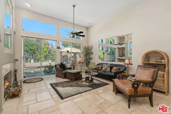 435 Rembrandt Drive, Corona, CA 92882