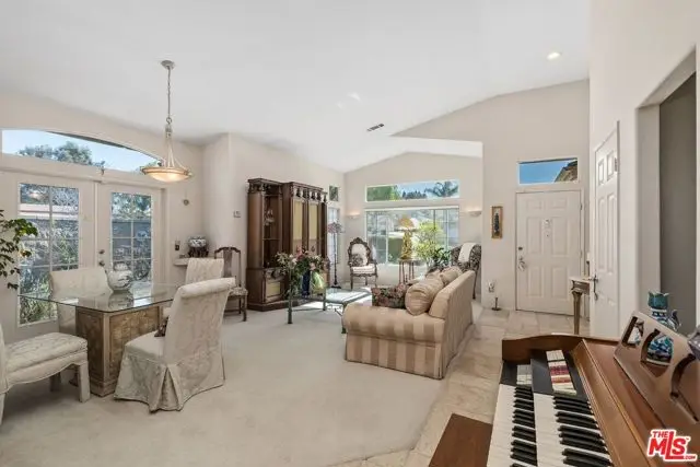 435 Rembrandt Drive, Corona, CA 92882 - #3