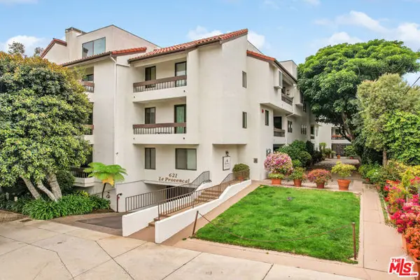621 S Barrington Avenue #110, Los Angeles, CA 90049