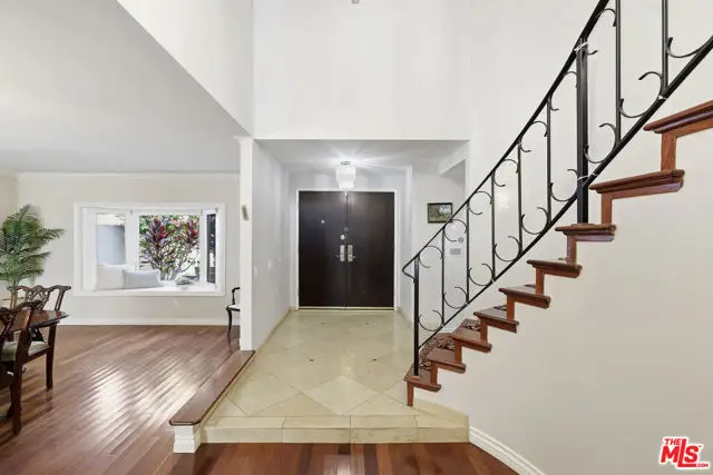 5507 Bluebell Avenue, Valley Village, CA 91607 - #3