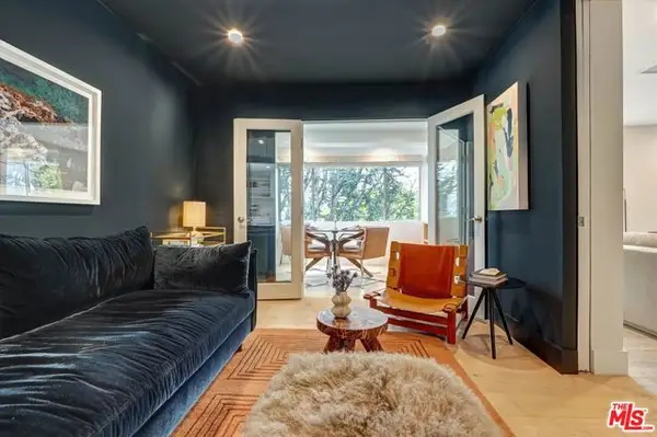 930 California Avenue #301, Santa Monica, CA 90403