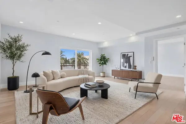 2939 Leeward Avenue #401, Los Angeles, CA 90005