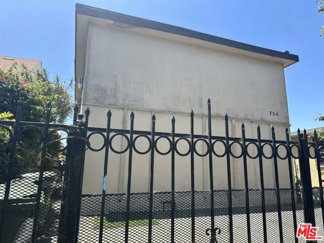724 E 32nd Street, Los Angeles, CA 90011 - #1